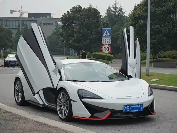 McLaren 570 2018
