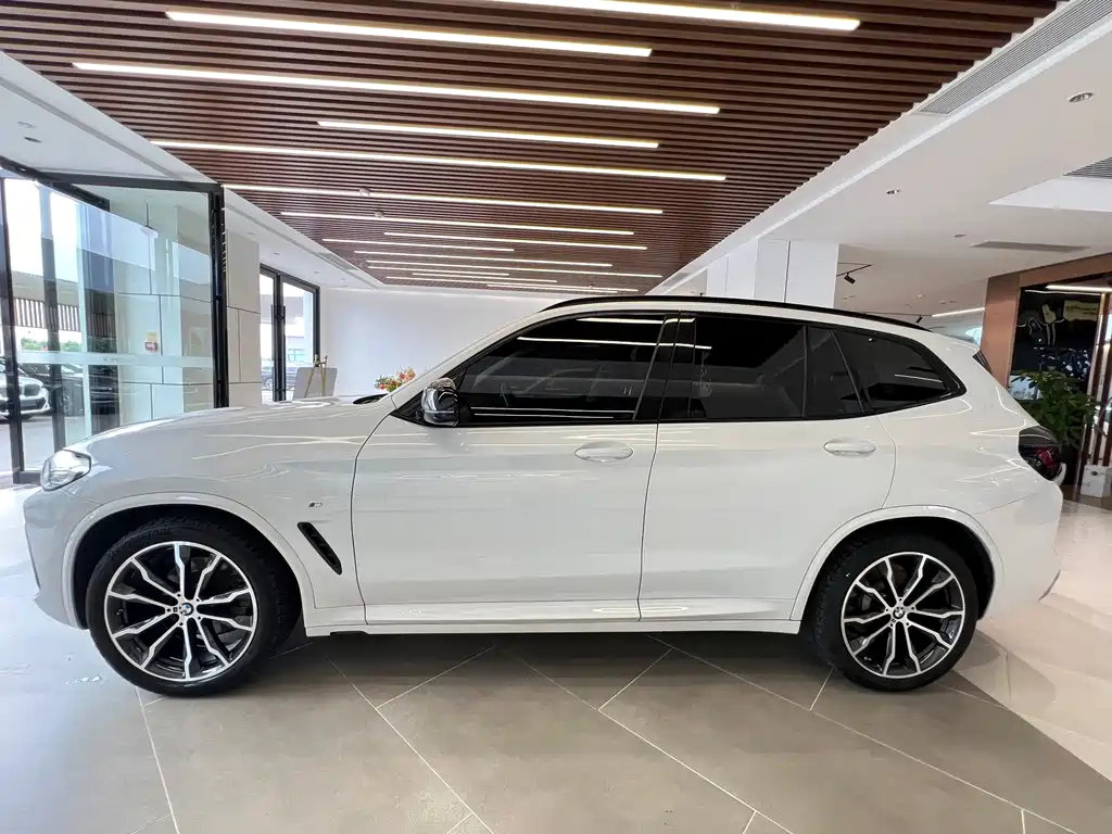 BMW X3 2022 — фото 3