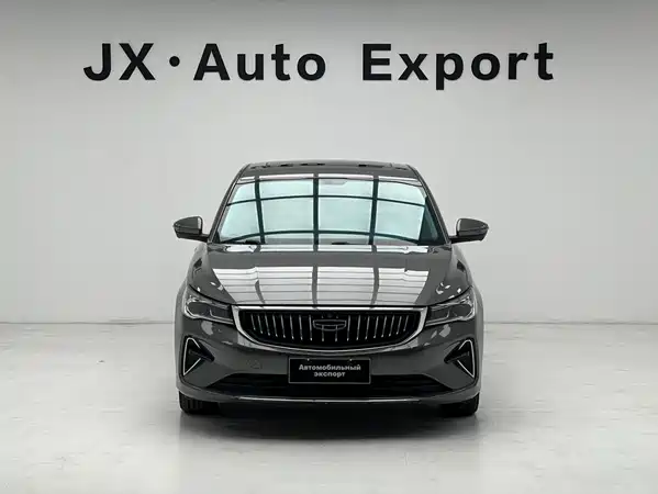 Geely Emgrand 2022