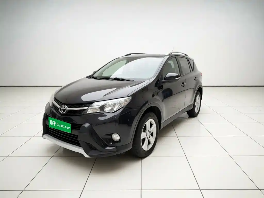 Toyota RAV4 2014