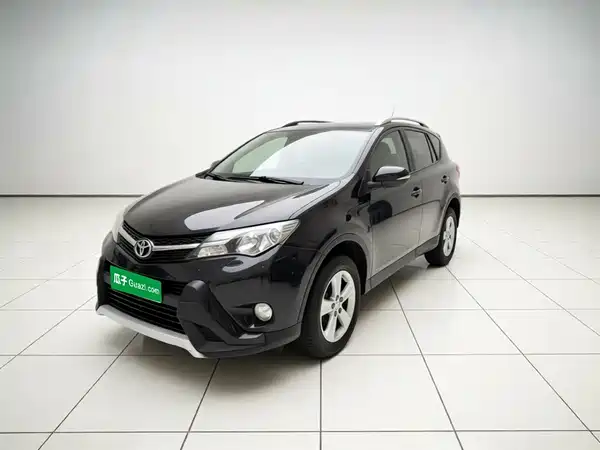 Toyota RAV4 2014