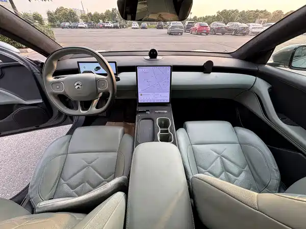 NIO ET5 2022