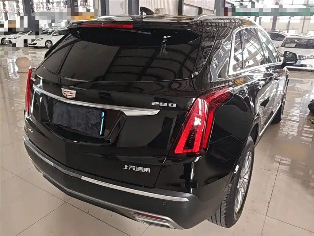 Cadillac XT5 2020 — фото 7