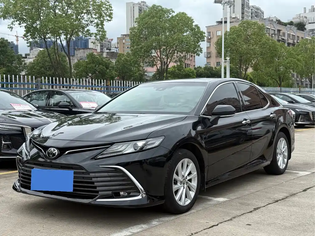 Toyota Camry 2022