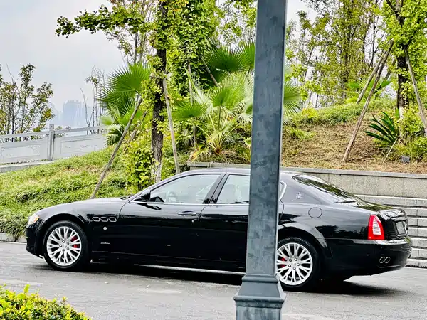Maserati Quattroporte 2010