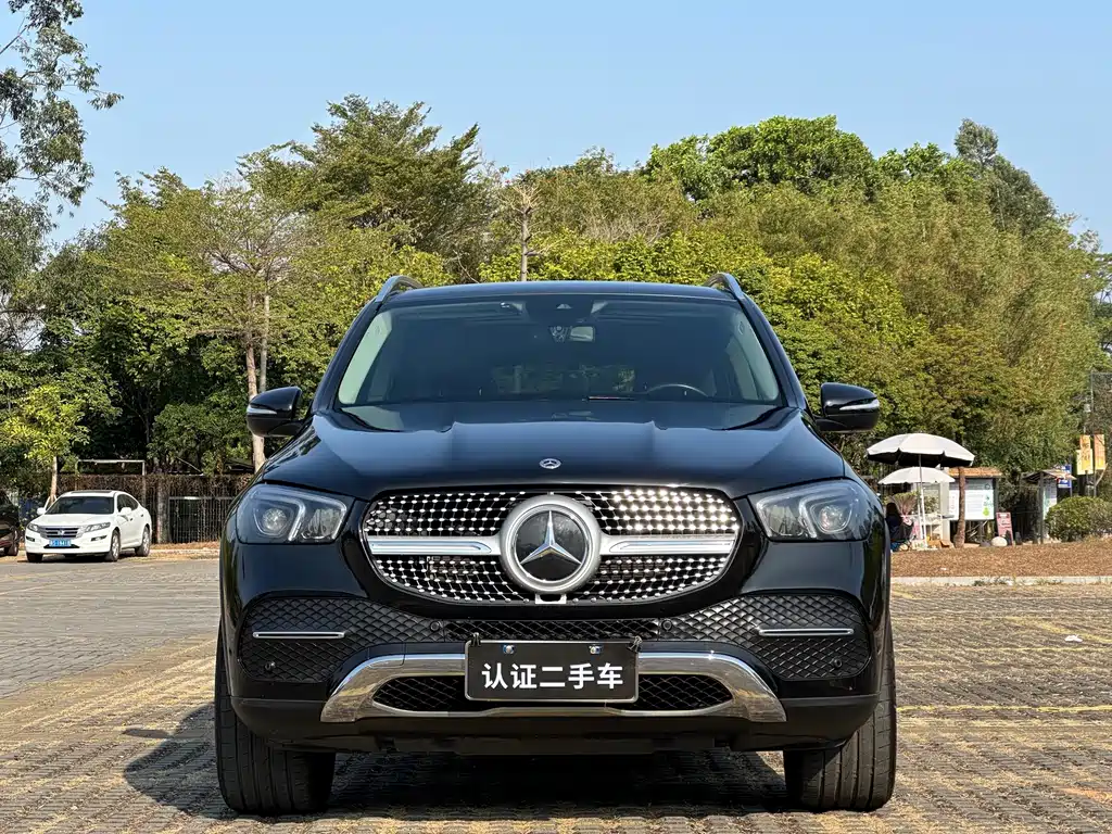 Mercedes-Benz GLE 2021