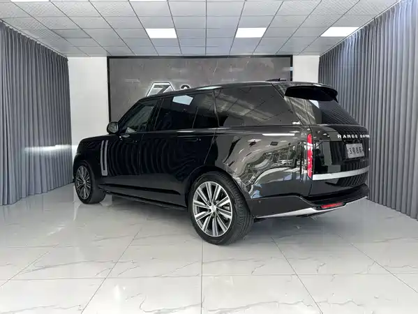 Land Rover Range Rover 2026
