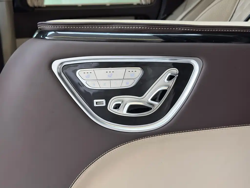 Mercedes-Benz Vito 2020 — фото 17