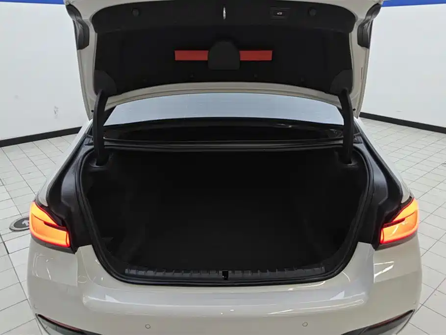 BMW 5 Series 2022