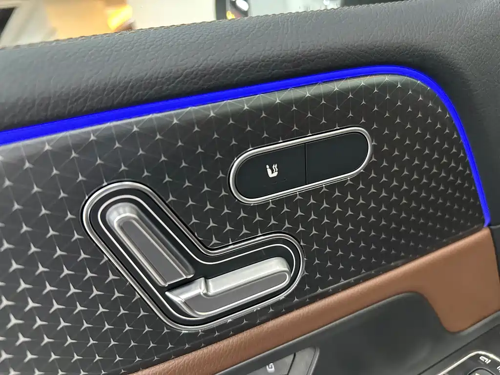 Mercedes-Benz EQB 2026