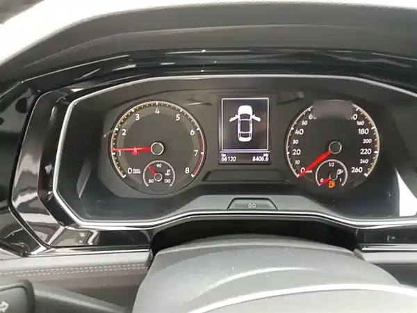 Volkswagen Sagitar 2019