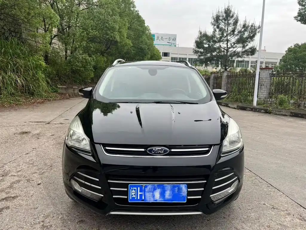 Ford Kuga 2015 — фото 2