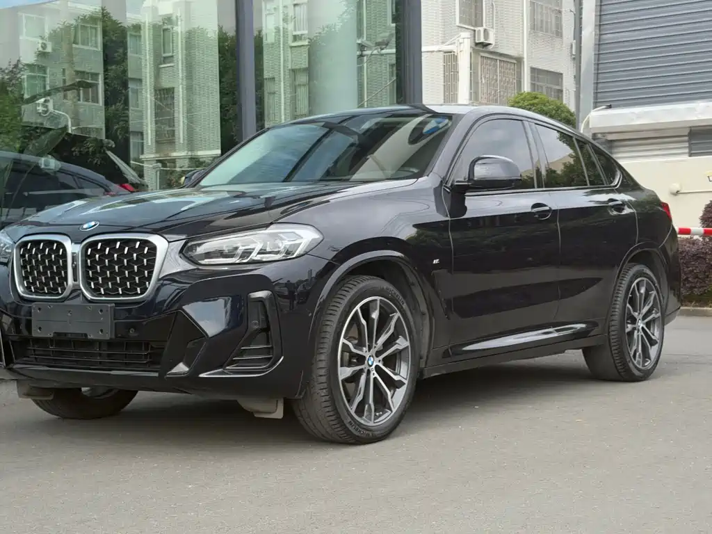BMW X4 2024 — фото 1