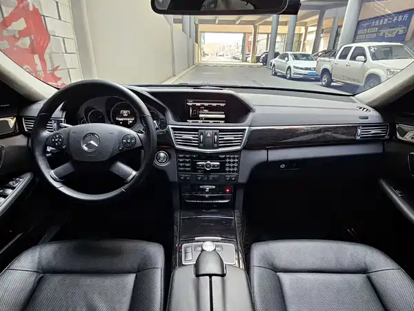 Mercedes-Benz E-Class 2013