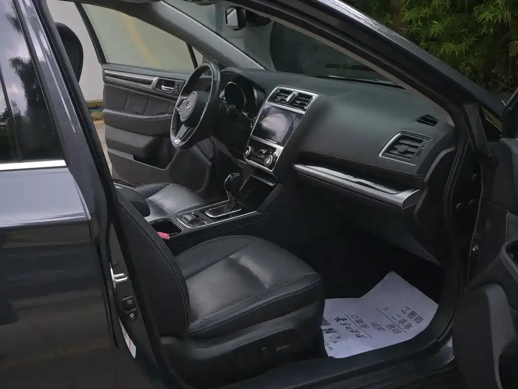 Subaru Outback 2019 — фото 36