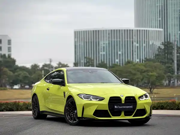 BMW M4 2022
