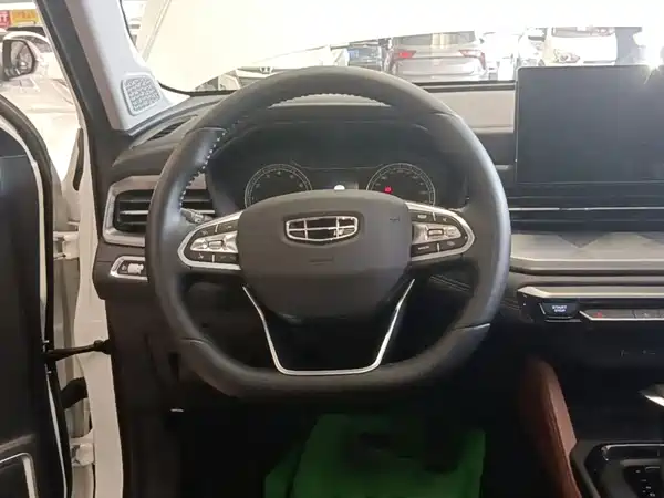 Geely Vision X6 2021