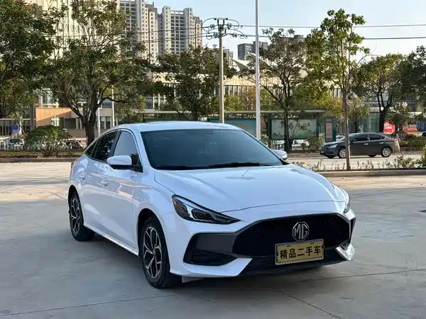 MG MG5 2022