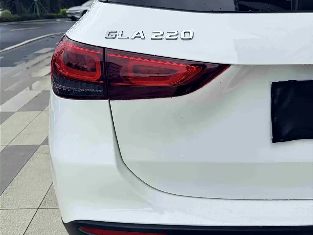 Mercedes-Benz GLA 2023 — фото 19