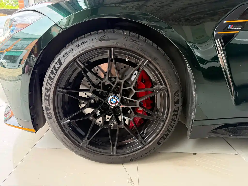 BMW M4 2022