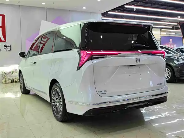 Buick GL8 New Energy 2025