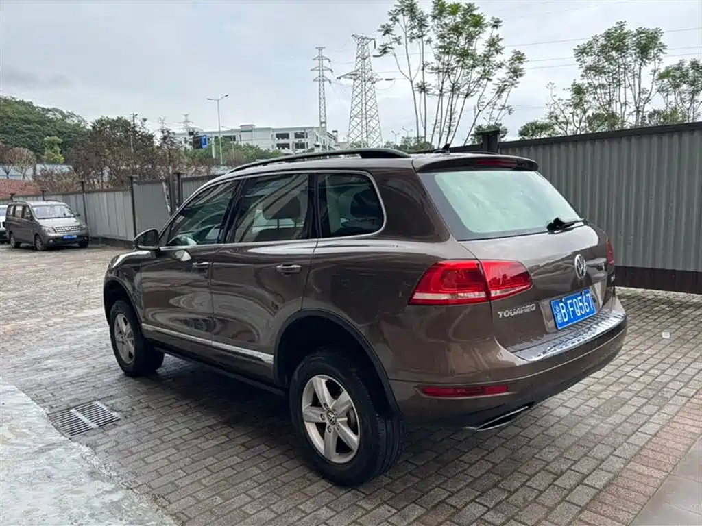 Volkswagen Touareg 2012