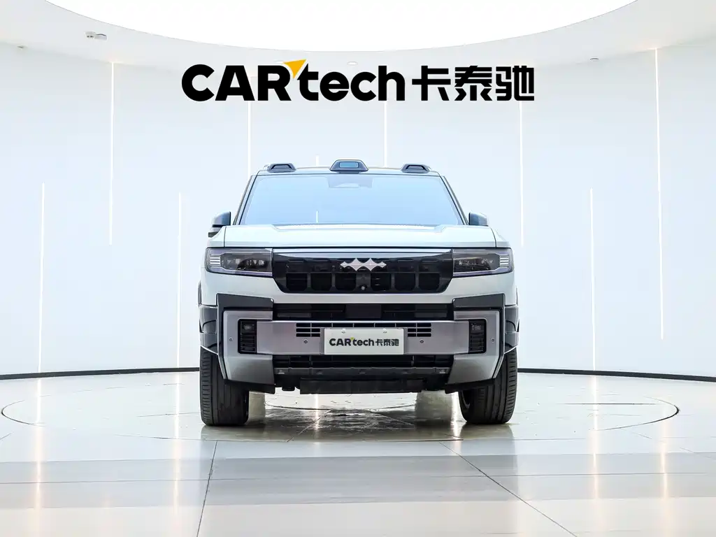 Fang Cheng Bao Leopard 8 2025