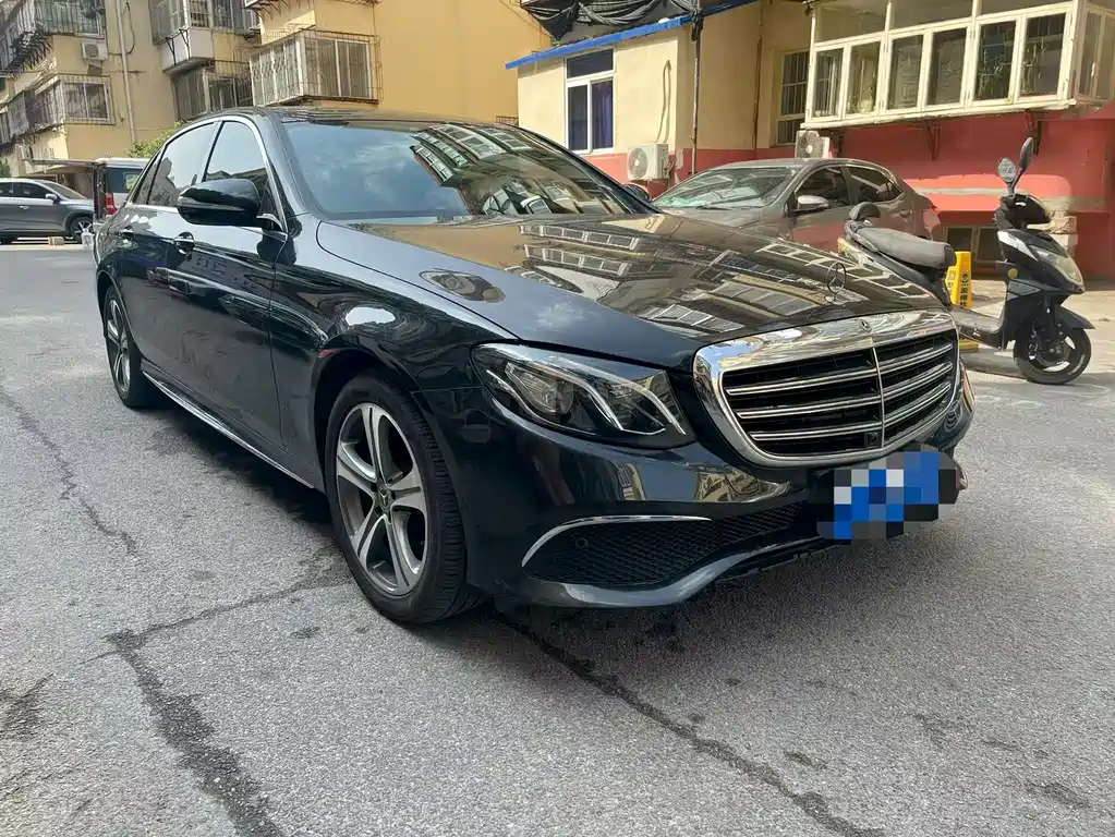 Mercedes-Benz E-Class 2018 — фото 3