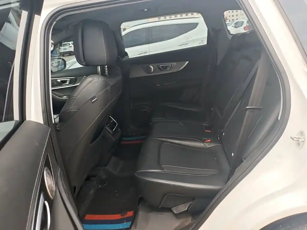 Chery Tiggo New Energy 8 PRO 2023 — фото 17