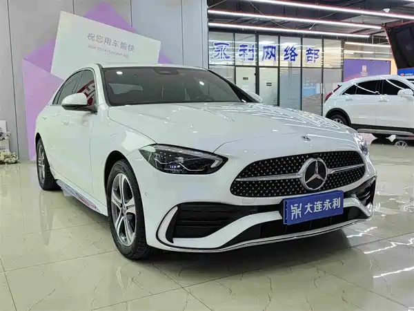 Mercedes-Benz C-Class 2023