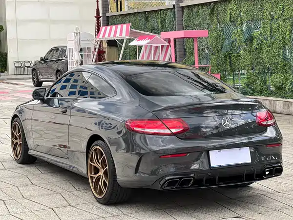 Mercedes-Benz C-Class 2018
