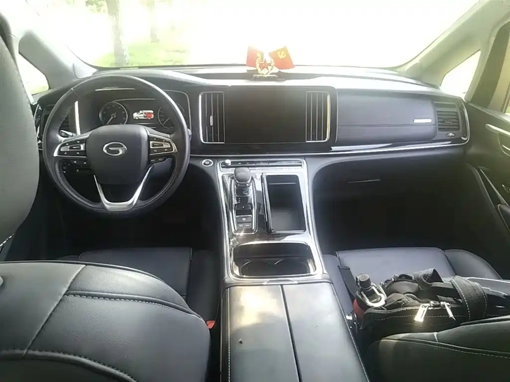 GAC Motor Trumpchi M8 2023 — фото 10