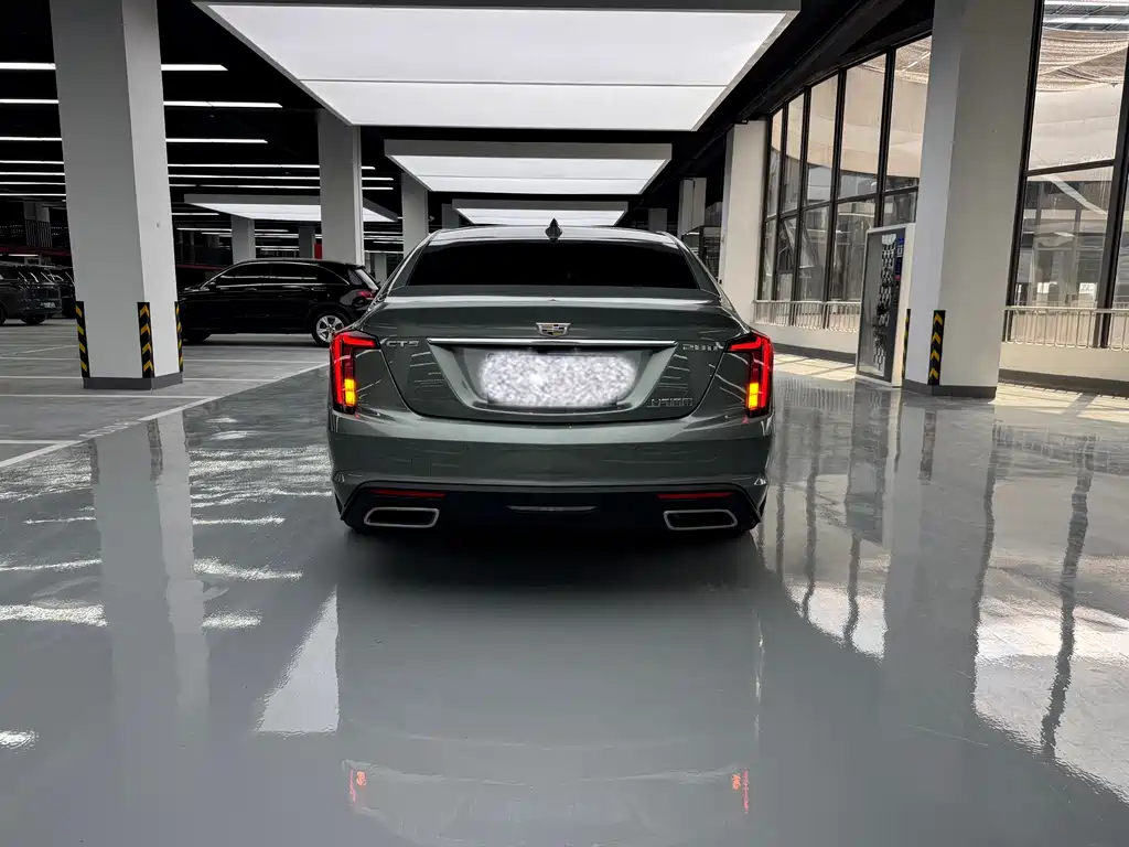 Cadillac CT5 2022 — фото 16