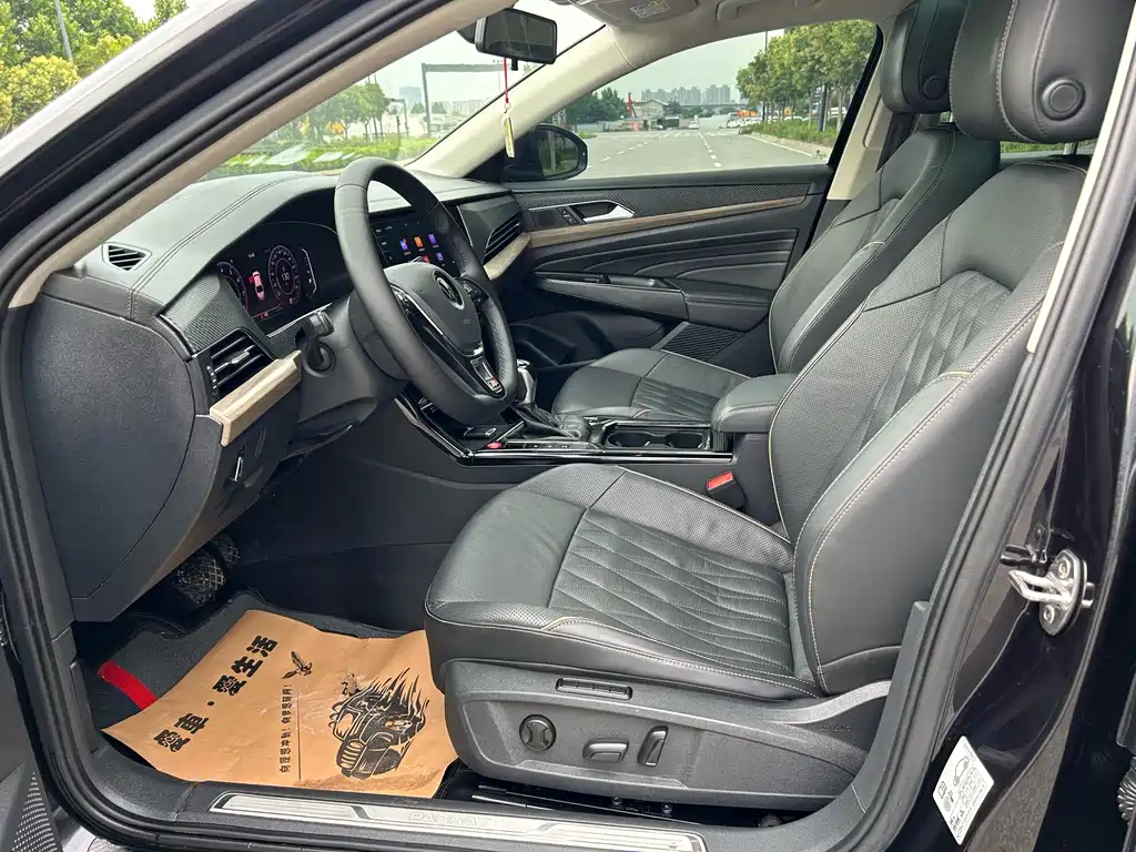 Volkswagen Passat 2021