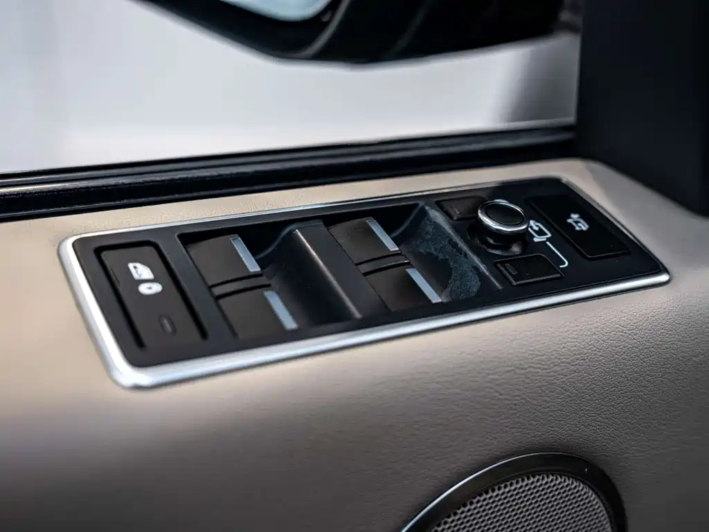 Land Rover Range Rover 2014 — фото 12