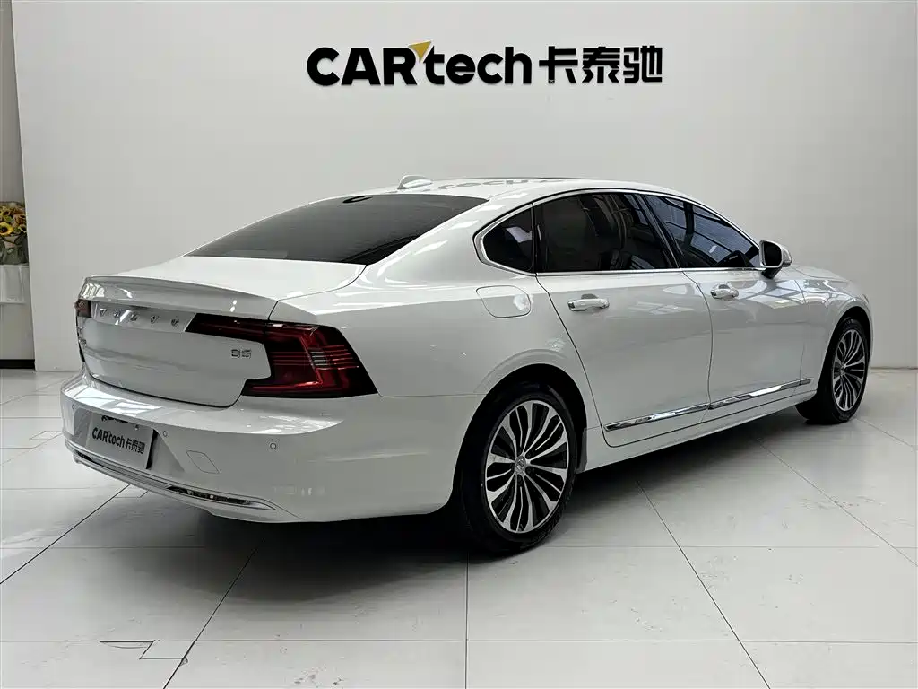 Volvo S90 2023 — фото 14