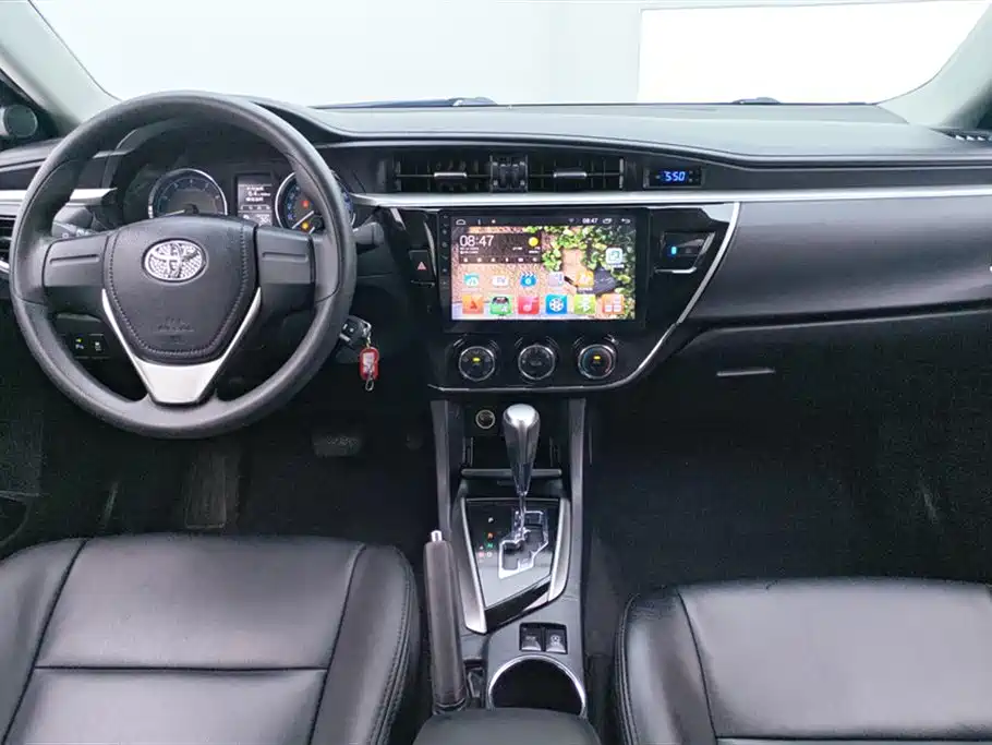 Toyota Corolla 2017 — фото 12