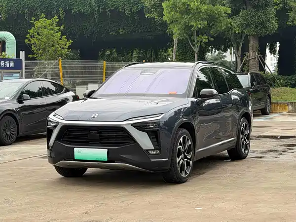 NIO ES8 2020