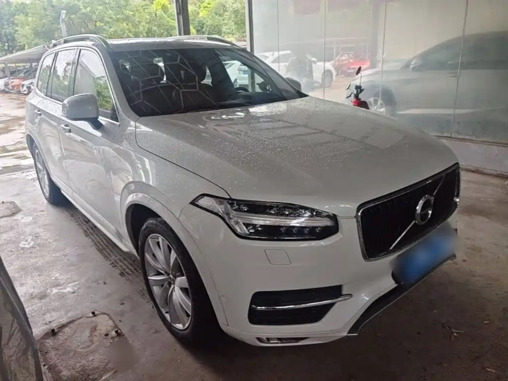 Volvo XC90 2016
