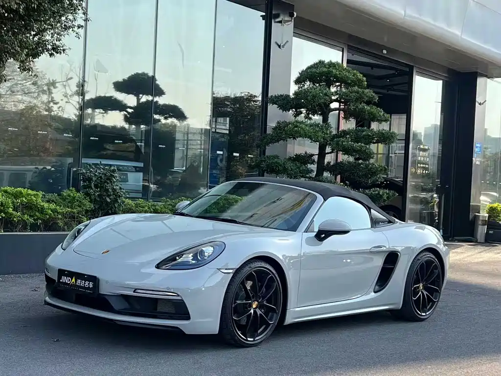 Porsche 718 2024 — фото 1