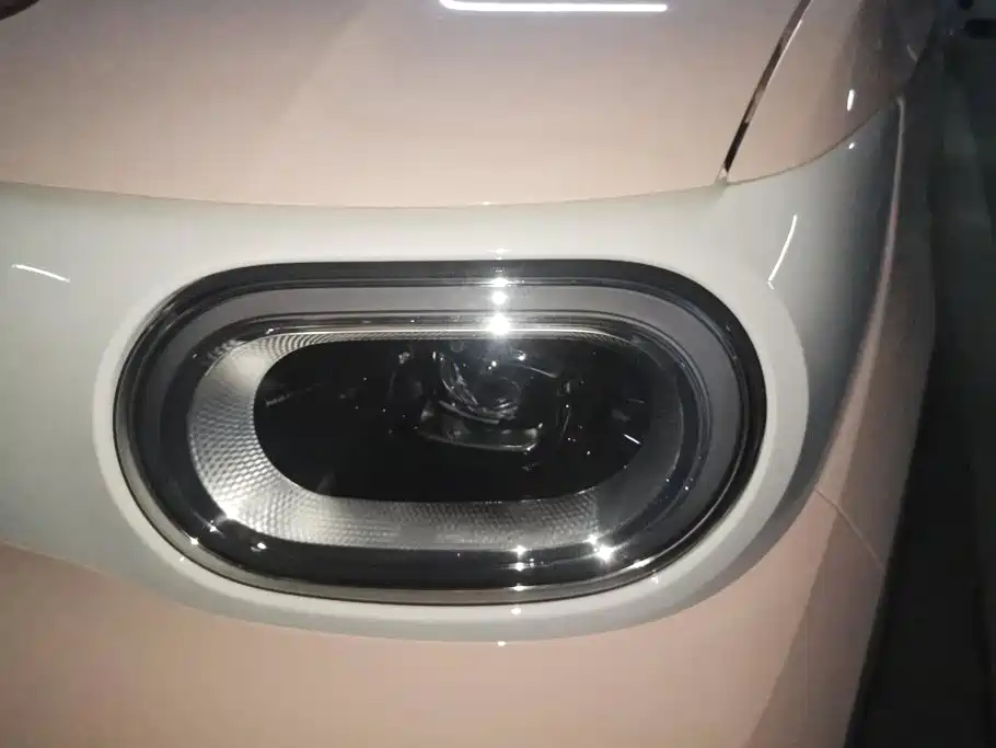 Wuling Hongguang MINIEV 2025