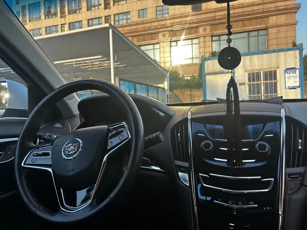 Cadillac ATS-L 2014 — фото 13