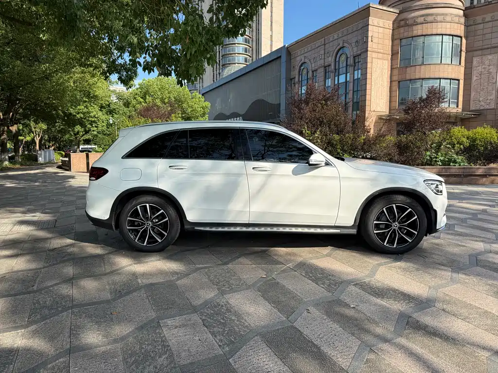 Mercedes-Benz GLC 2020