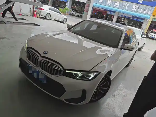 BMW 3 Series 2023