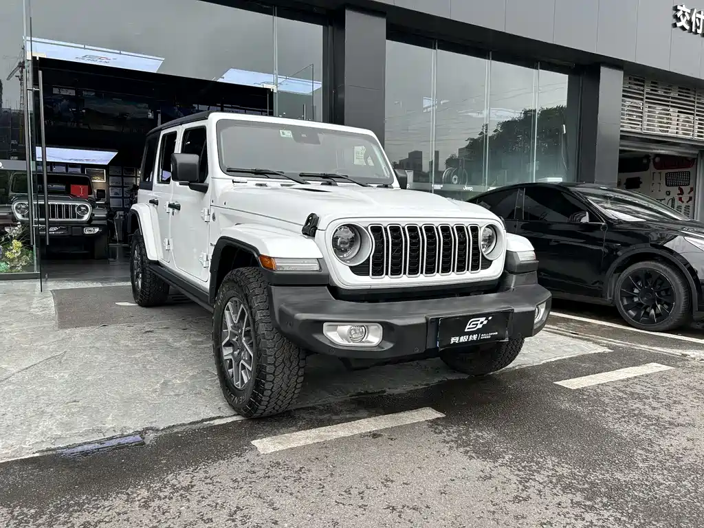 Jeep Wrangler 2023 — фото 3