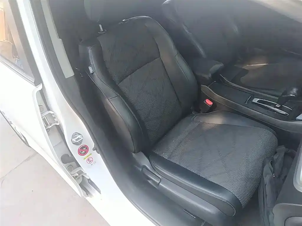 Honda Jade 2015 — фото 25
