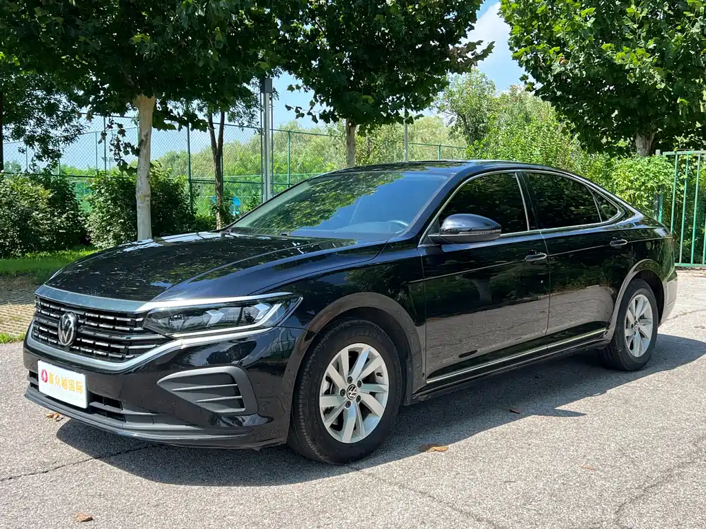 Volkswagen Passat 2022