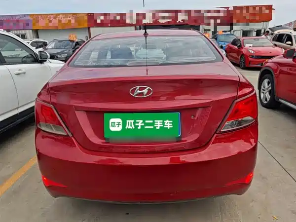 Hyundai Accent 2014