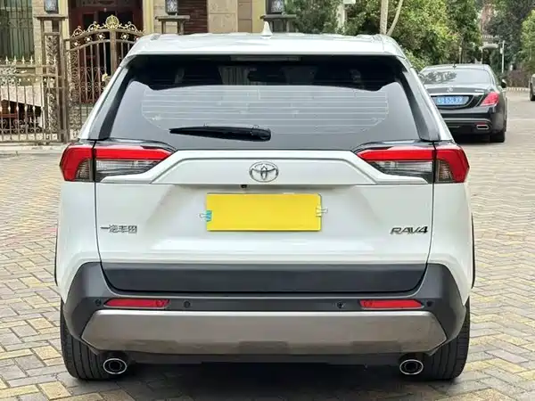 Toyota RAV4 2023