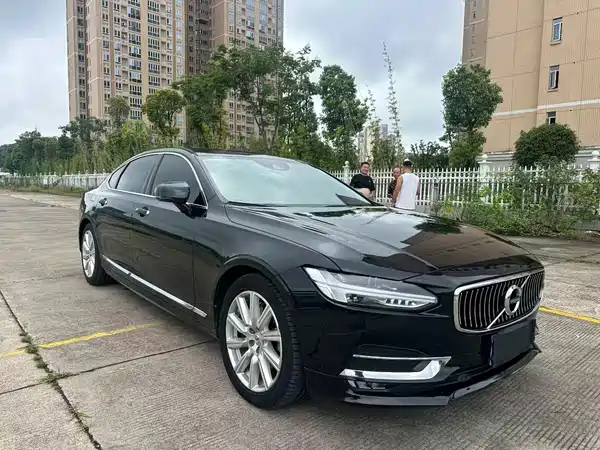 Volvo S90 2020